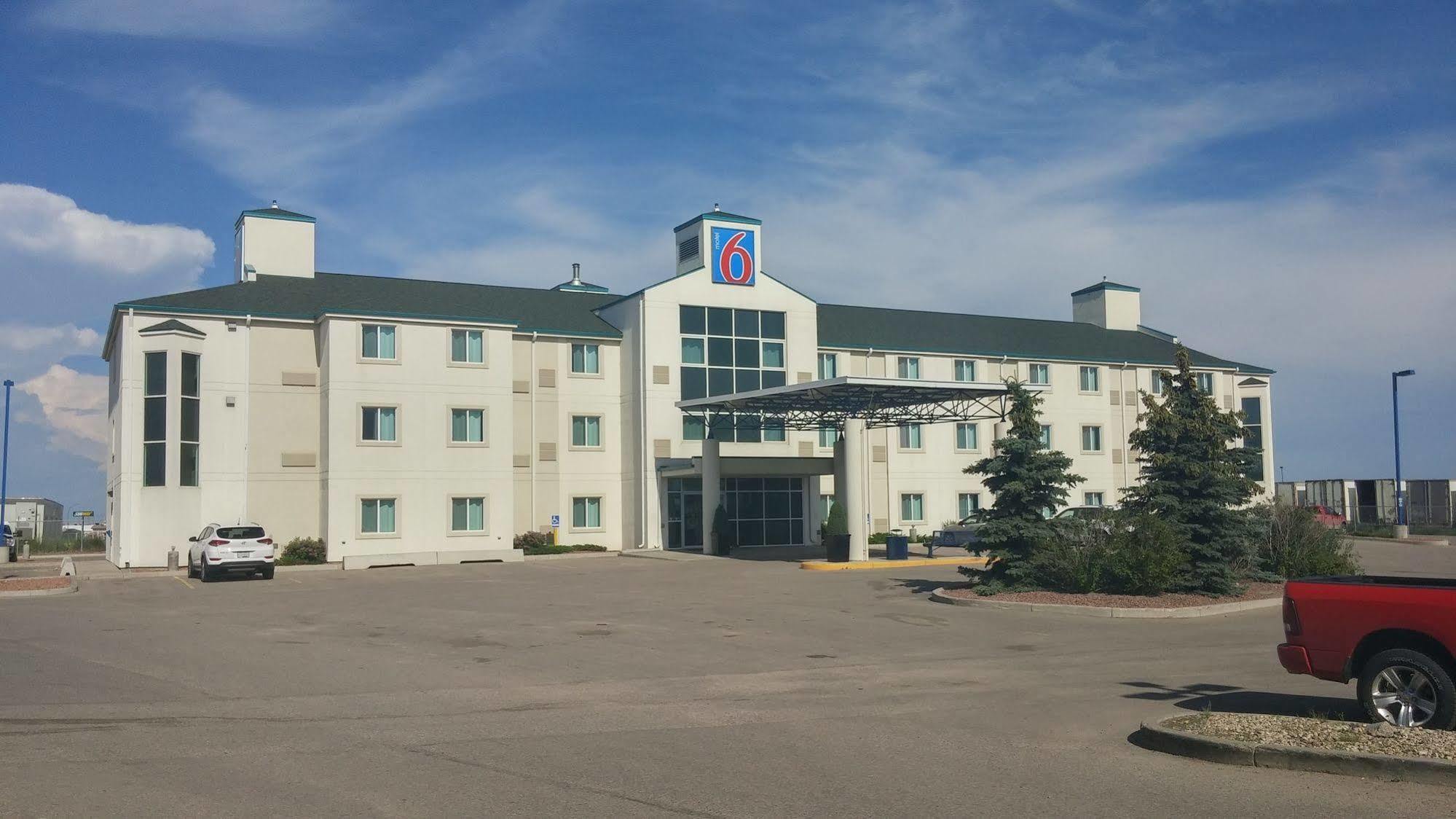 Motel 6-Saskatoon, Sk Exterior foto